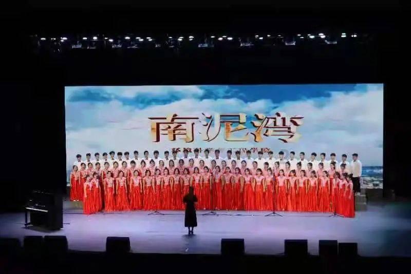 罗马诺：博伊的交易已经准备就绪，他将在今日抵达慕尼黑